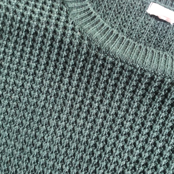 Ardene Green Sweater - Picture 2 of 2